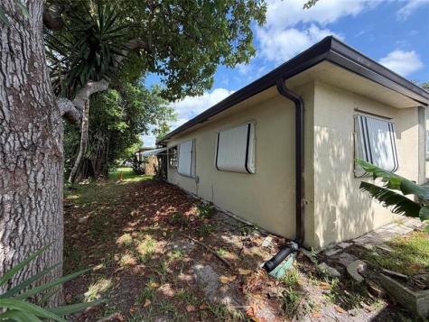 4314 NW 47th Court Tamarac FL 33319