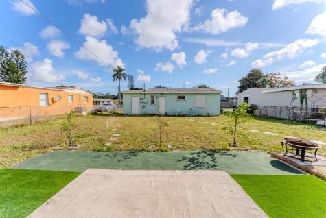 1409 NW 24th Avenue Fort Lauderdale FL 33311