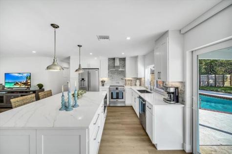 814 SE 14th Court Fort Lauderdale FL 33316