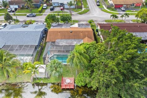 10331 NW 24th Court Sunrise FL 33322