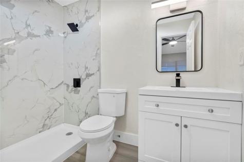 1312 SW 75th Avenue North Lauderdale FL 33068