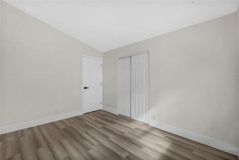 1312 SW 75th Avenue North Lauderdale FL 33068