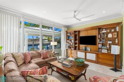 2870 NE 24th Place Fort Lauderdale FL 33305