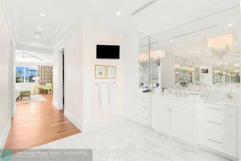 2870 NE 24th Place Fort Lauderdale FL 33305