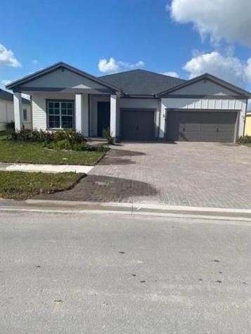 1121 Haywagon Trail Loxahatchee FL 33470