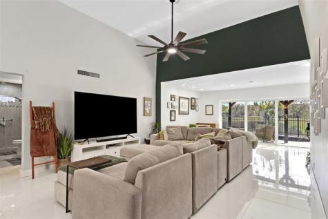 5702 Melaleuca Drive Tamarac FL 33319