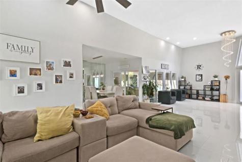 5702 Melaleuca Drive Tamarac FL 33319