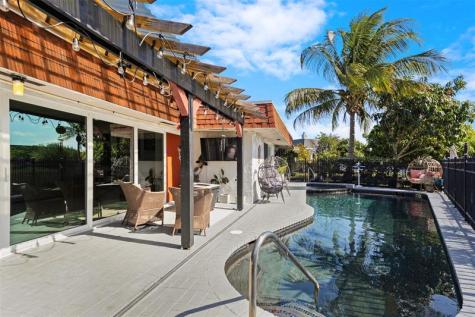 5702 Melaleuca Drive Tamarac FL 33319