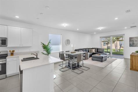 13431 E Amber Waves Avenue Delray Beach FL 33484