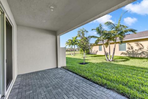 13431 E Amber Waves Avenue Delray Beach FL 33484