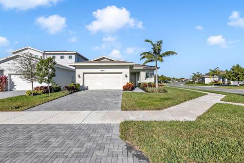 13431 E Amber Waves Avenue Delray Beach FL 33484