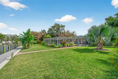 547 E Causeway Boulevard Vero Beach FL 32963