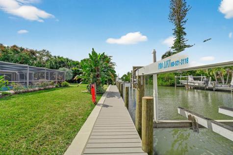 547 E Causeway Boulevard Vero Beach FL 32963