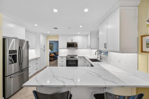 547 E Causeway Boulevard Vero Beach FL 32963