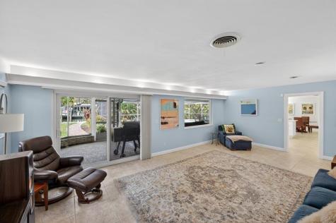 547 E Causeway Boulevard Vero Beach FL 32963