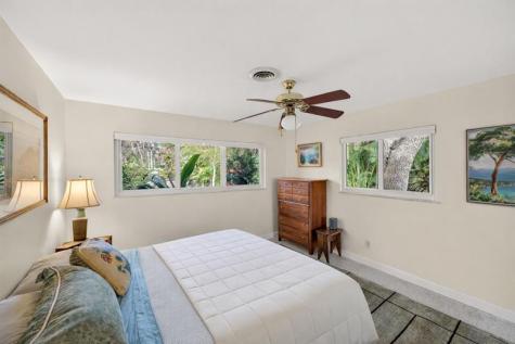 547 E Causeway Boulevard Vero Beach FL 32963