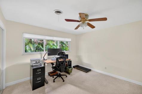 547 E Causeway Boulevard Vero Beach FL 32963