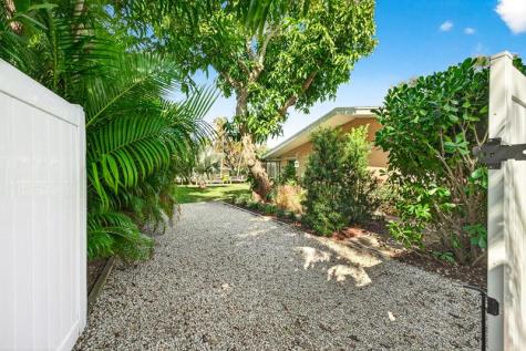 547 E Causeway Boulevard Vero Beach FL 32963