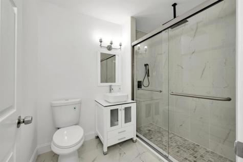 6884 SW 15th Street North Lauderdale FL 33068