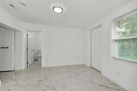 6884 SW 15th Street North Lauderdale FL 33068