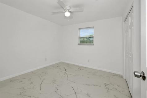 6884 SW 15th Street North Lauderdale FL 33068