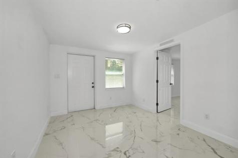 6884 SW 15th Street North Lauderdale FL 33068