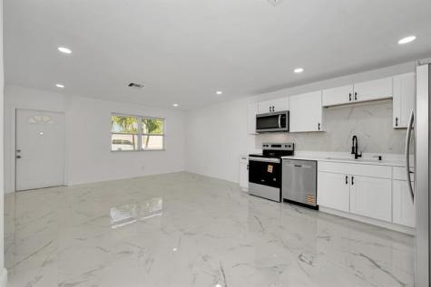 6884 SW 15th Street North Lauderdale FL 33068