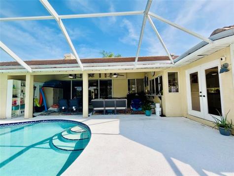 1172 SW Bent Pine Cove Port St Lucie FL 34986