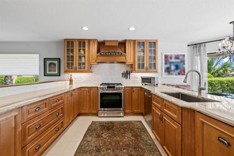 10270 Silver Lake Drive Boca Raton FL 33428