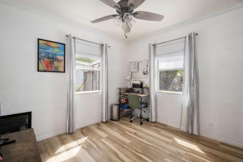1875 31ST Avenue Vero Beach FL 32960