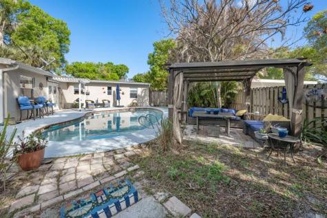 1875 31ST Avenue Vero Beach FL 32960