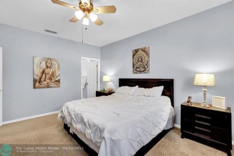 547 Madina Other City - In The State Of Florida FL 33837