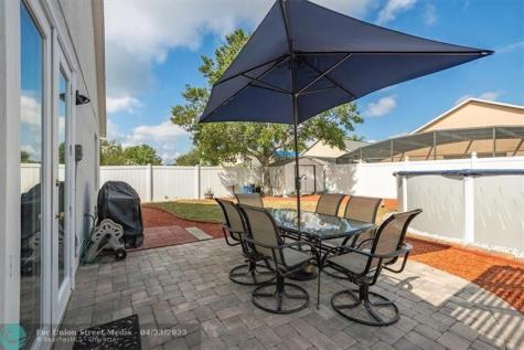 547 Madina Other City - In The State Of Florida FL 33837