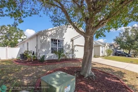 547 Madina Other City - In The State Of Florida FL 33837