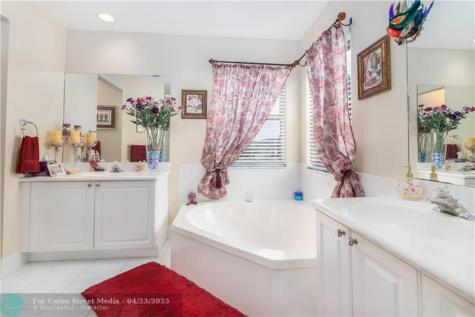 7635 NW 19th Court Pembroke Pines FL 33024