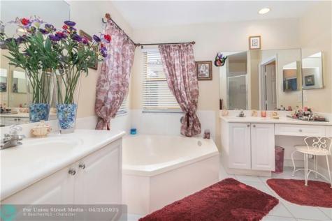 7635 NW 19th Court Pembroke Pines FL 33024