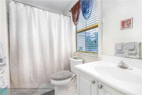 7635 NW 19th Court Pembroke Pines FL 33024