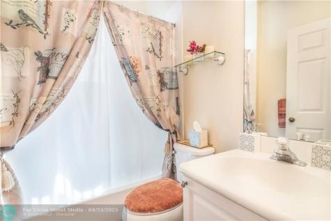 7635 NW 19th Court Pembroke Pines FL 33024