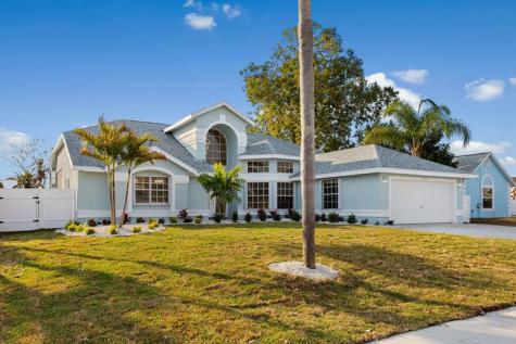 2098 SE Floresta Drive Port St Lucie FL 34984