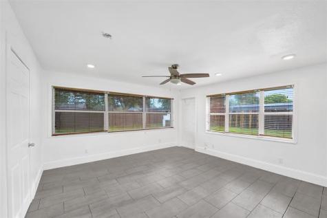 7021 Park Street Hollywood FL 33024