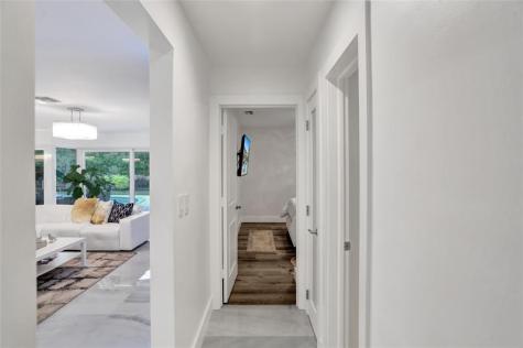 2051 NE 59th Court Fort Lauderdale FL 33308