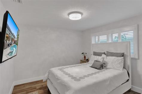 2051 NE 59th Court Fort Lauderdale FL 33308