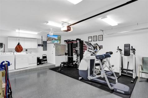 2051 NE 59th Court Fort Lauderdale FL 33308