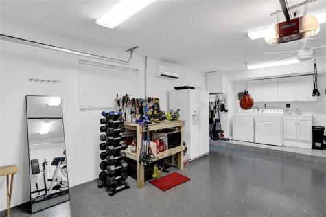 2051 NE 59th Court Fort Lauderdale FL 33308
