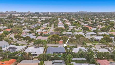 2051 NE 59th Court Fort Lauderdale FL 33308