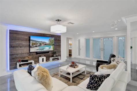 2051 NE 59th Court Fort Lauderdale FL 33308