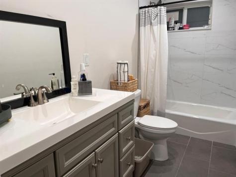 850 NE 173rd Terrace Miami FL 33162