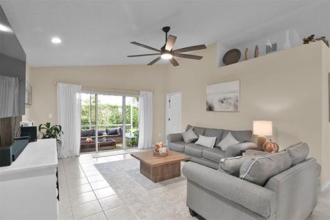 5285 NW 117th Avenue Coral Springs FL 33076