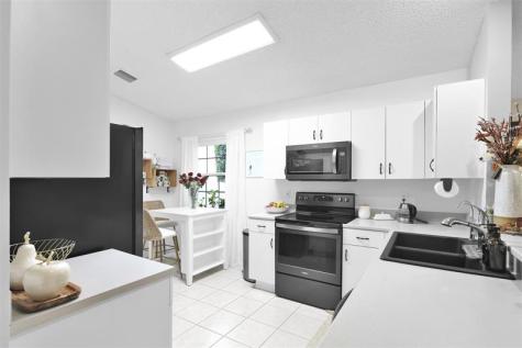 5285 NW 117th Avenue Coral Springs FL 33076