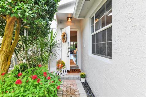 5285 NW 117th Avenue Coral Springs FL 33076